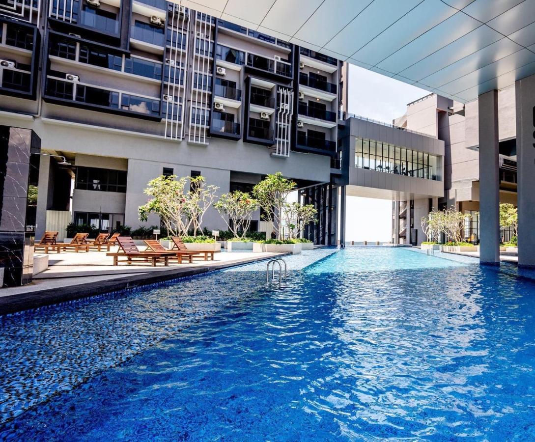 Imperio Residence Bathtub Studio At Malacca Town-Near Jonker Street Екстериор снимка