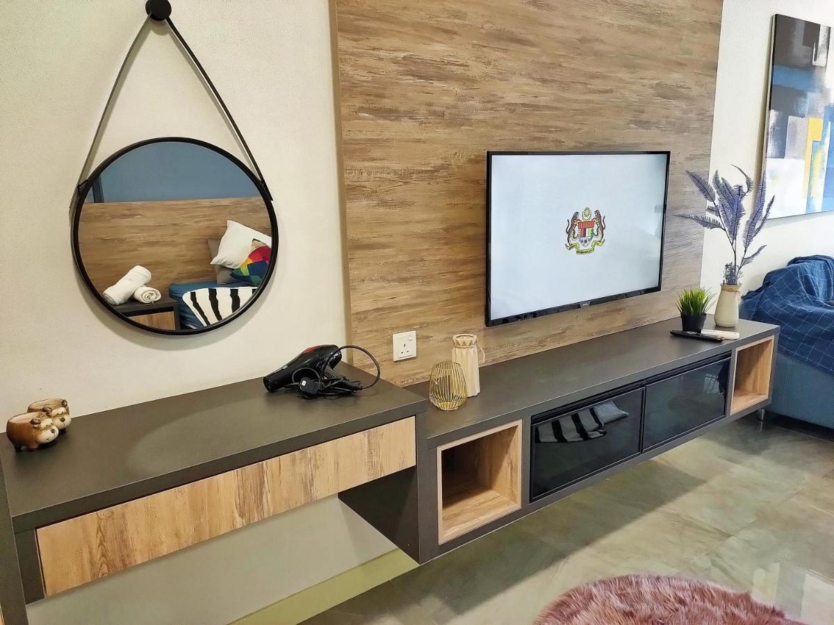 Imperio Residence Bathtub Studio At Malacca Town-Near Jonker Street Екстериор снимка