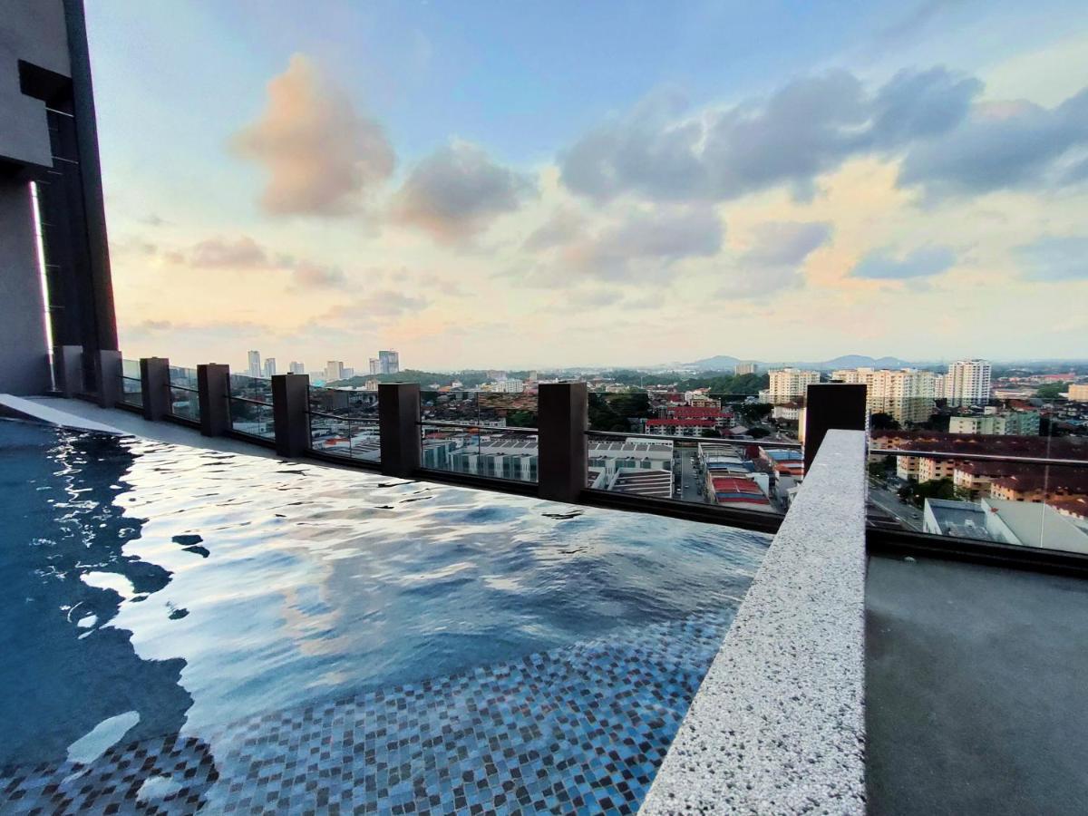 Imperio Residence Bathtub Studio At Malacca Town-Near Jonker Street Екстериор снимка