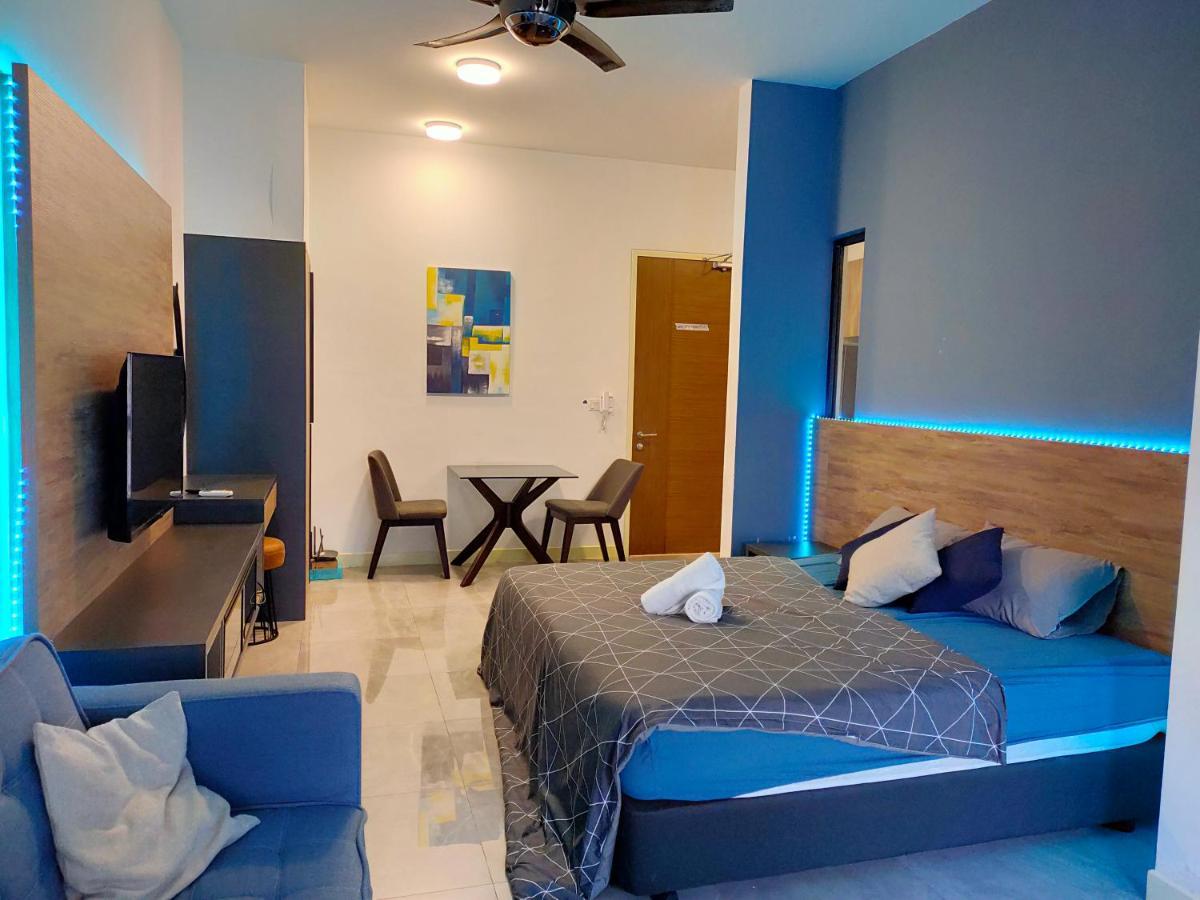 Imperio Residence Bathtub Studio At Malacca Town-Near Jonker Street Екстериор снимка